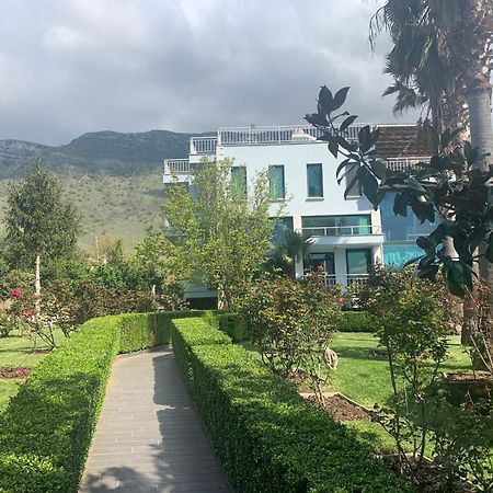Family Beach Swimming Pool Villa Luanit Tragjas Екстер'єр фото