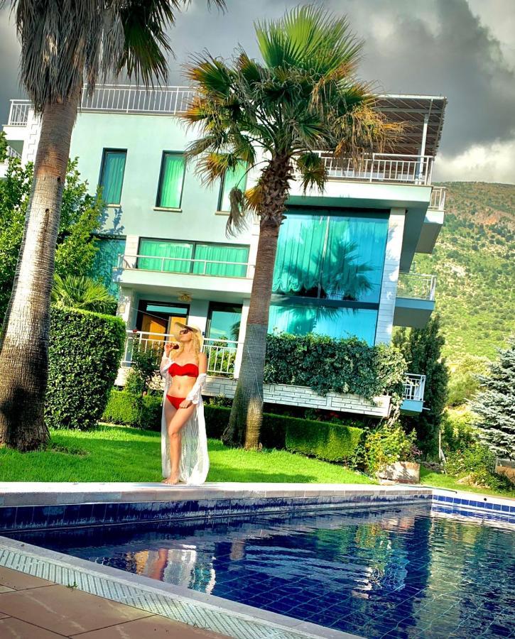 Family Beach Swimming Pool Villa Luanit Tragjas Екстер'єр фото